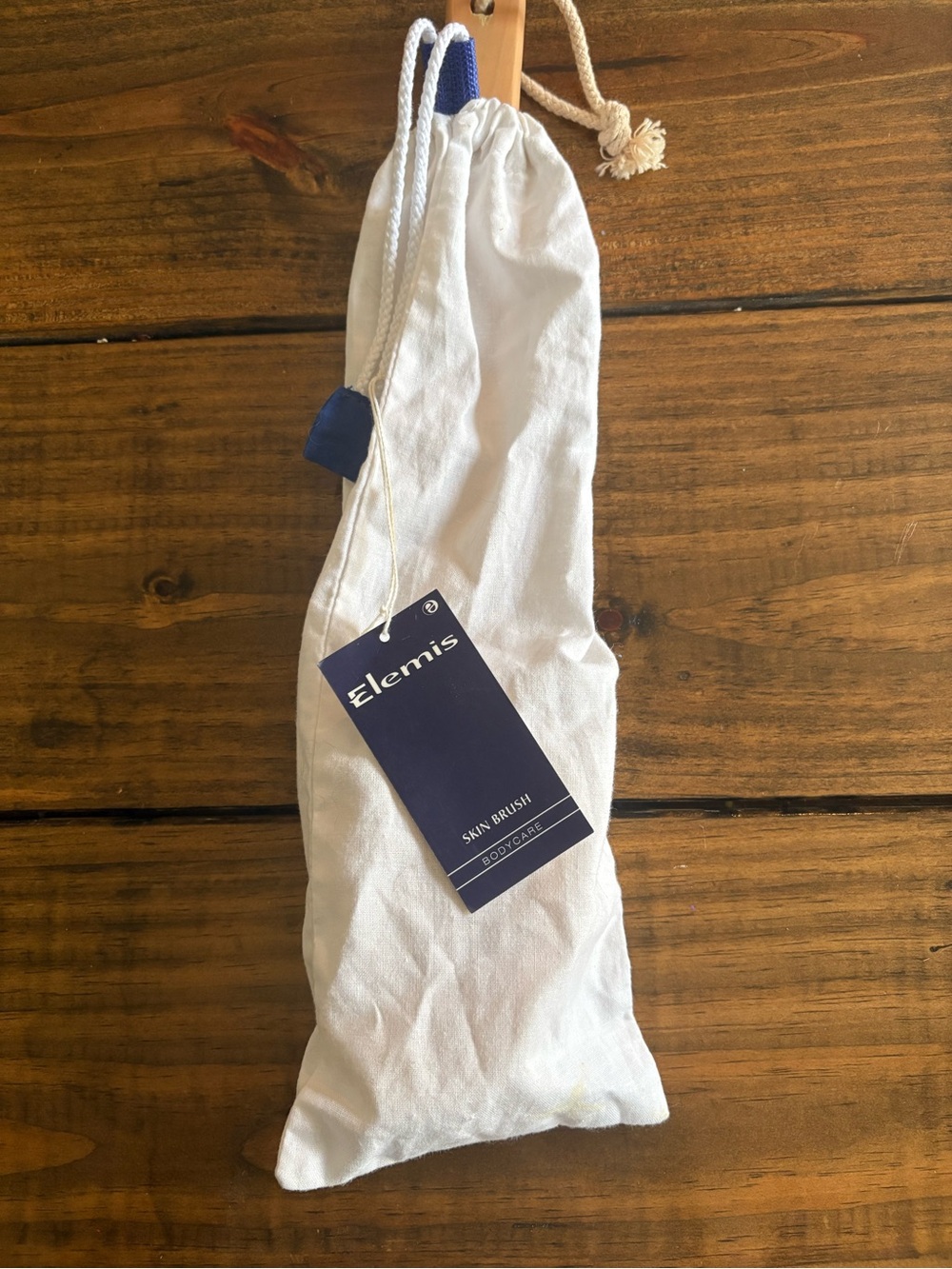 ELEMIS Skin Brush